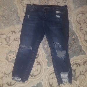 Me. Cello ankle cropped distressed jean